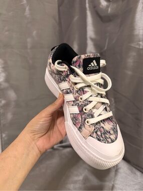 adidas Bravada 2.0 platform sneakers “wonder quartz camo”